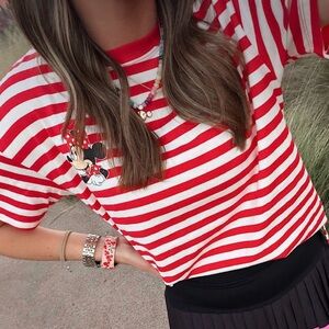 Disney Minnie Mouse stripe tee size medium worn once new condtion